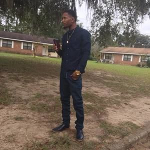 Meet your Posher, Travis